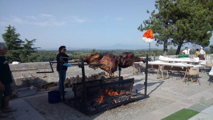 Service traiteur événementiel Garons